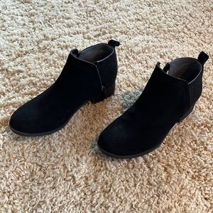 TOMS black suede bootie